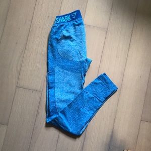 LIKE NEW brilliant blue gymshark booty legging